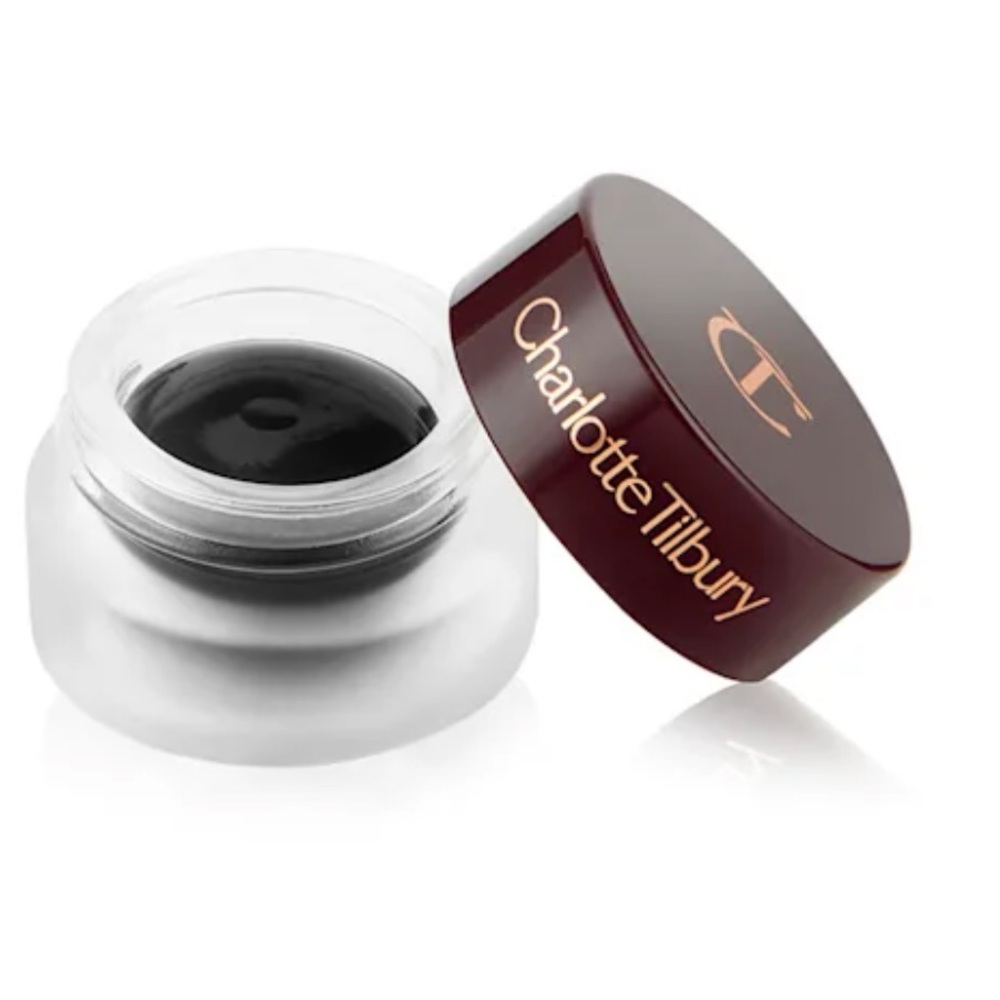 Charlotte Tilbury MATTE EYES TO MESMERIZE
in DIFFUSED BLACK easy sexy smoky eyes